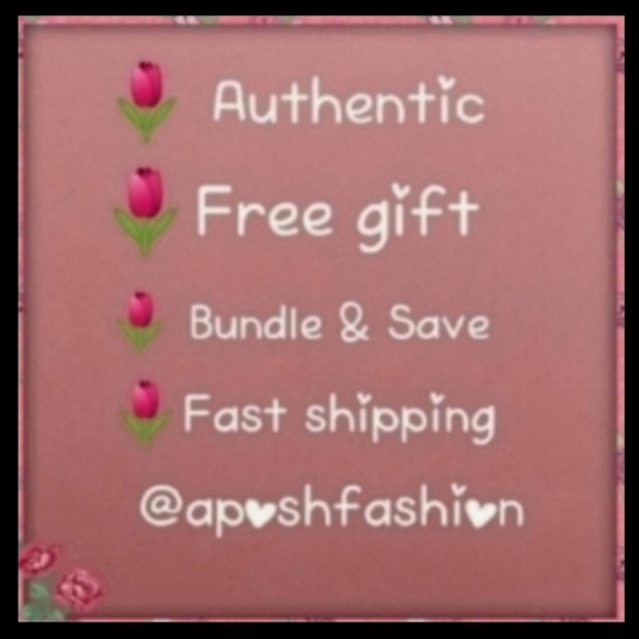 Pink Victoria's Secret Crew Socks 2 Pack/2 pairs - Picture 3 of 3